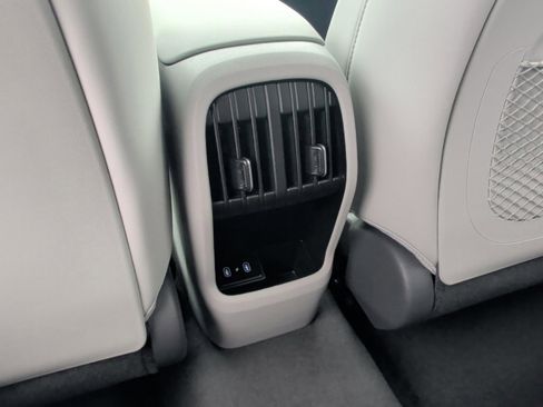 New 2026 Hyundai Kona SEL Premium image 27