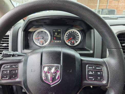 Used 2019 RAM 1500 Tradesman w/ Power & Remote Entry Group RWD image 10