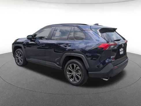 Used 2025 Toyota RAV4 XLE Premium AWD/4WD image 4
