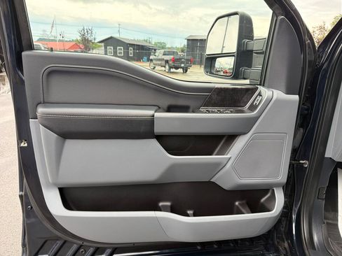 Used 2022 Ford F150 XLT w/ Equipment Group 301A Mid AWD/4WD image 8