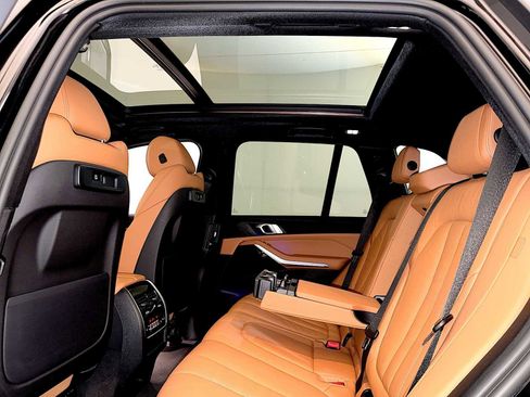 Used 2022 BMW X5 xDrive40i w/ Climate Comfort Package image 21