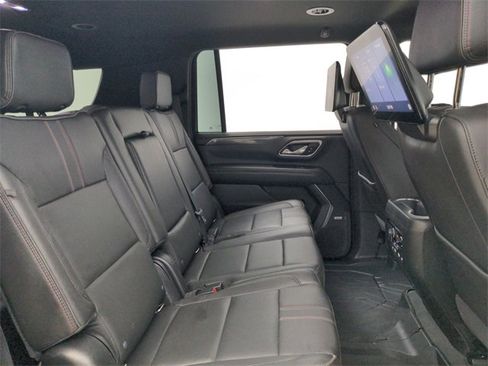 Used 2021 Chevrolet Suburban RST image 42