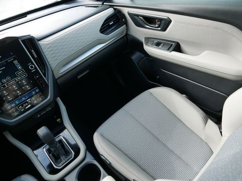 Used 2025 Subaru Forester Premium image 11