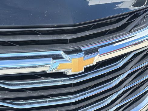Used 2023 Chevrolet Malibu LT FWD image 36