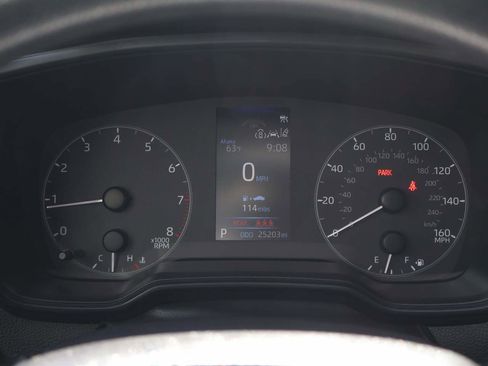Used 2024 Toyota Corolla LE FWD image 11