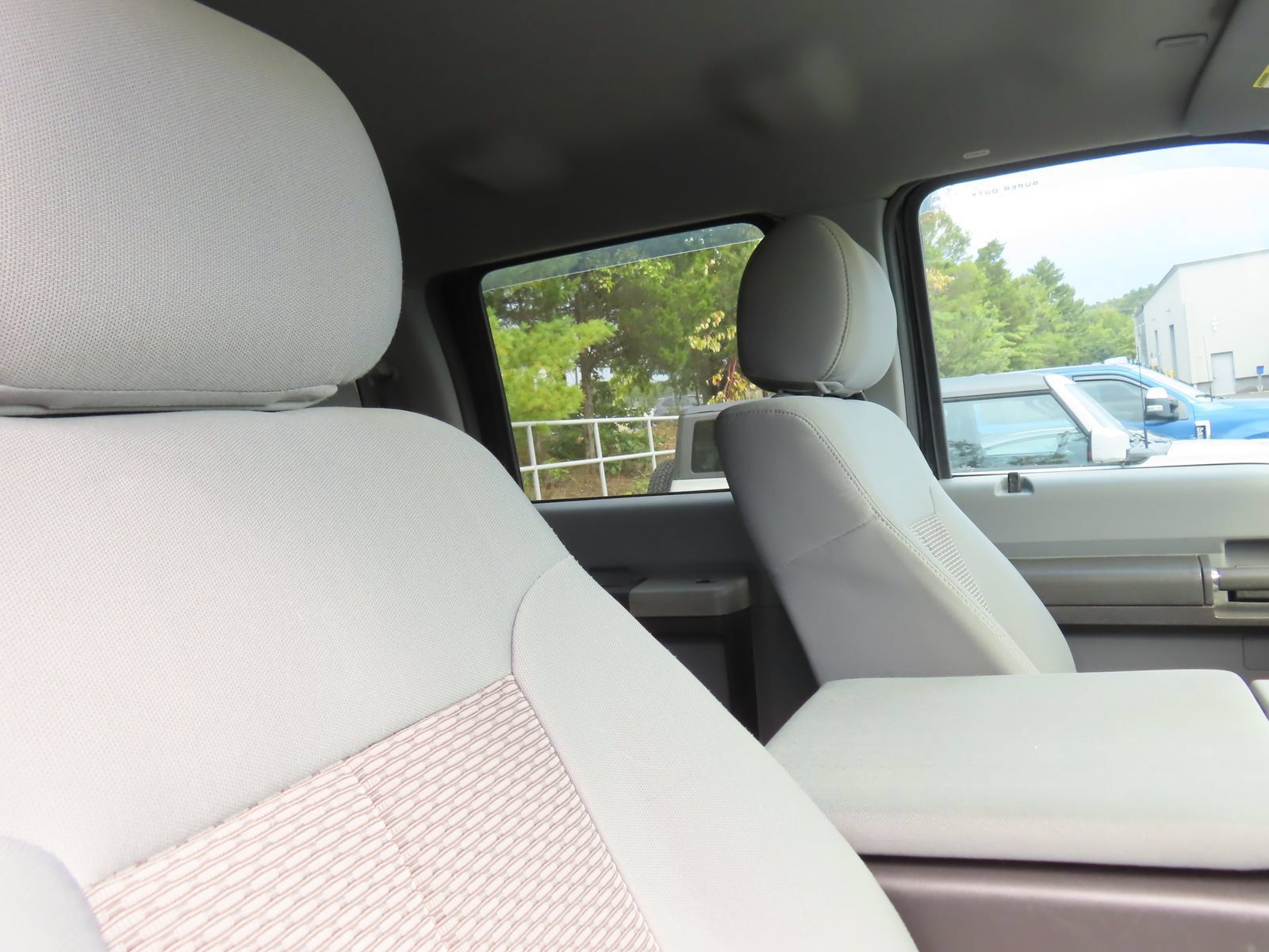 Used 2016 Ford F250 XLT w/ XLT Value Package AWD/4WD image 29