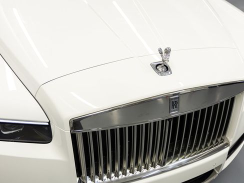 New 2026 Rolls-Royce Cullinan AWD/4WD image 13