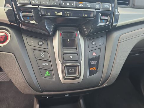 Used 2018 Honda Odyssey Touring image 20
