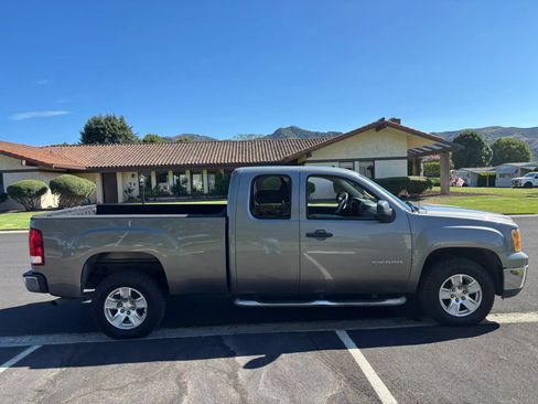 Used 2013 GMC Sierra 1500 SLE w/ Power Tech Package RWD image 3