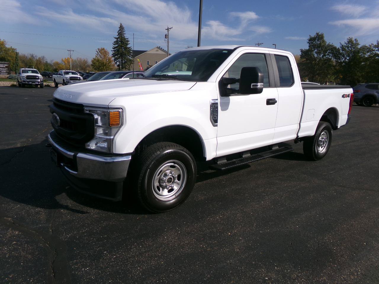 Used 2022 Ford F250 XL w/ Power Equipment Group AWD/4WD image 6