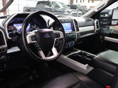 Used 2021 Ford F350 Lariat w/ Lariat Ultimate Package AWD/4WD image 39