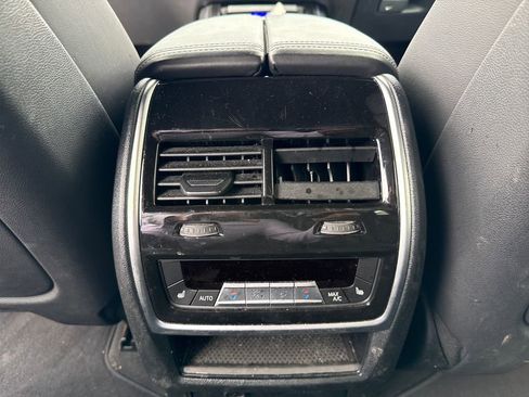 Certified 2024 BMW X7 M60i w/ Executive Package AWD/4WD image 11