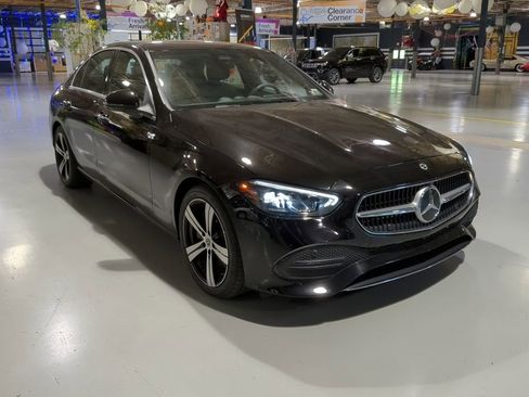 Used 2023 Mercedes-Benz C 300 4MATIC Sedan image 5