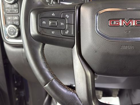 Used 2023 GMC Sierra 2500 AT4 w/ AT4 Premium Plus Package image 17