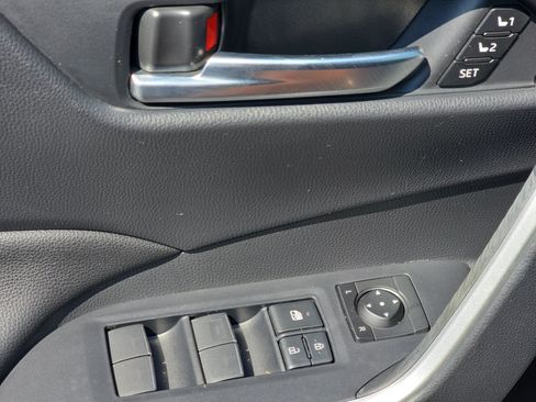 Used 2024 Toyota RAV4 XLE Premium w/ Weather Package AWD/4WD image 28