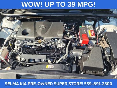 Used 2021 Toyota Camry LE image 26