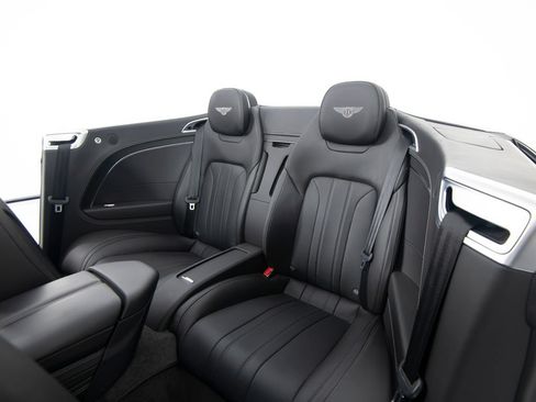 Used 2020 Bentley Continental GT AWD/4WD image 34