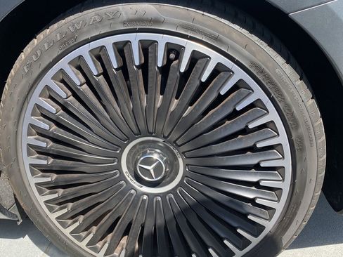 Used 2023 Mercedes-Benz EQS AMG 4MATIC image 5