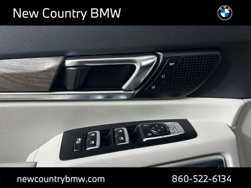 Used 2020 Kia Telluride SX w/ SX Prestige Package image 13