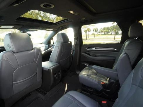 Used 2023 Buick Enclave Essence w/ Experience Buick Package AWD/4WD image 23