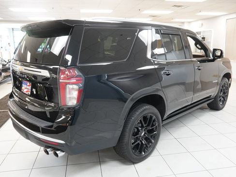Used 2022 Chevrolet Tahoe High Country w/ Premium Package AWD/4WD image 15
