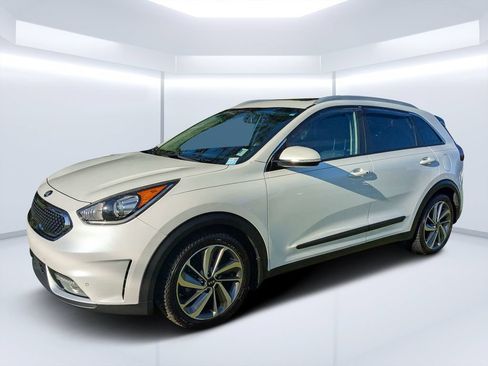 Used 2018 Kia Niro Touring FWD image 7
