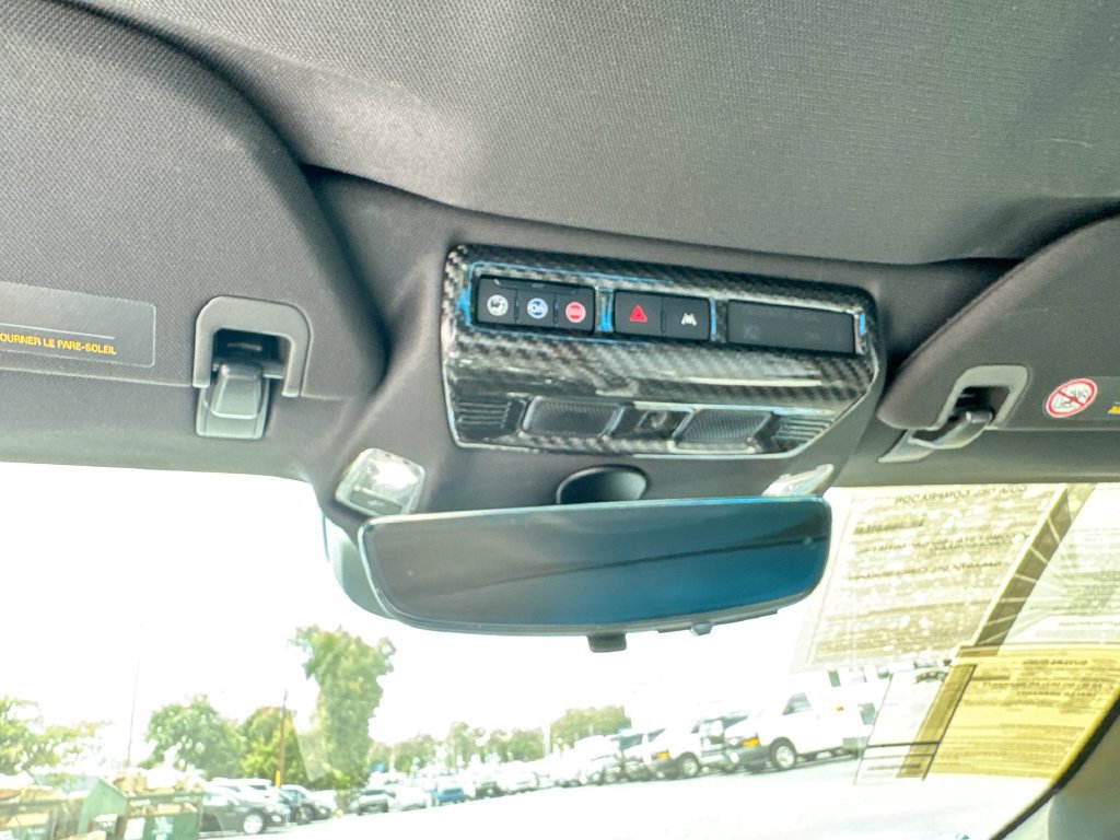 Used 2025 Chevrolet Corvette Z06 RWD image 19