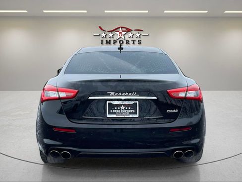 Used 2018 Maserati Ghibli image 4