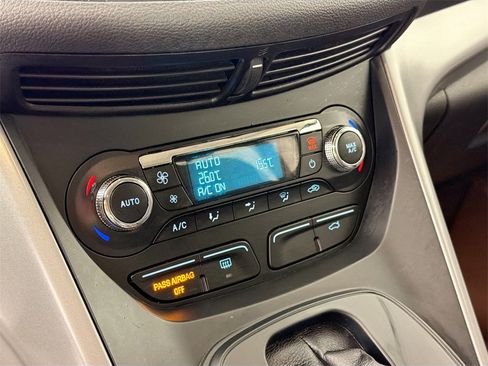 Used 2015 Ford Escape SE w/ SE Chrome Package image 15