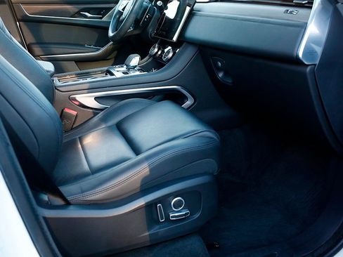 Used 2022 Jaguar F-PACE S image 29