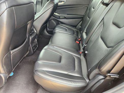 Certified 2021 Ford Edge Titanium w/ Cargo Accessory Package FWD image 28