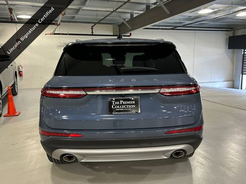 Certified 2023 Lincoln Corsair Reserve w/ Equipment Group 201A image 3