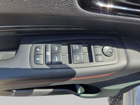 Used 2024 Dodge Durango GT AWD/4WD image 35