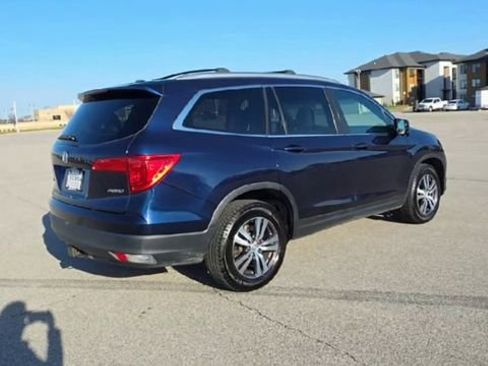 Used 2017 Honda Pilot EX-L image 7