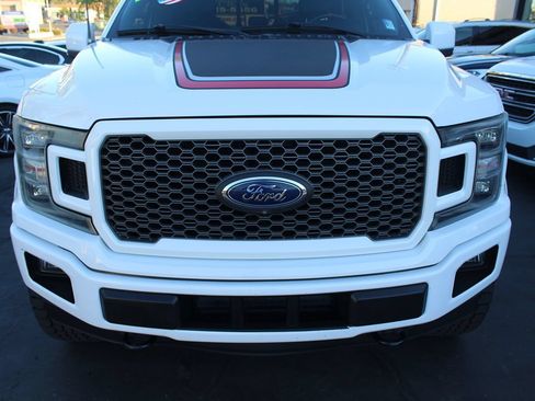 Used 2018 Ford F150 Lariat w/ Equipment Group 502A Luxury AWD/4WD image 9