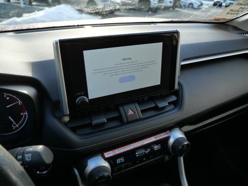 Certified 2025 Toyota RAV4 XLE image 23