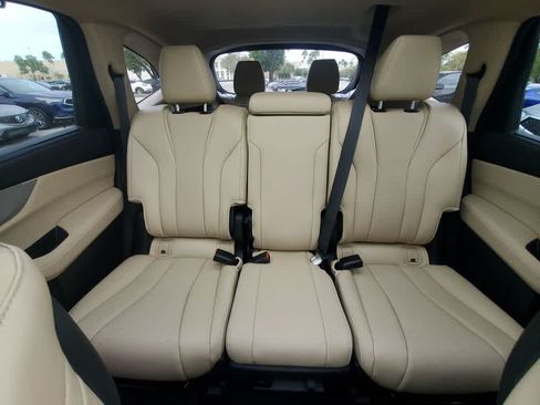 Used 2024 Acura MDX w/ Technology Package FWD image 13