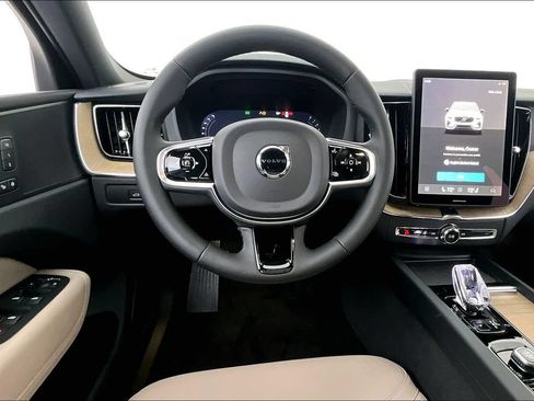 New 2026 Volvo XC60 B5 Core AWD/4WD image 11