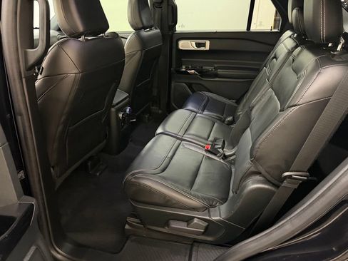 Used 2022 Ford Explorer ST w/ ST Street Pack AWD/4WD image 31