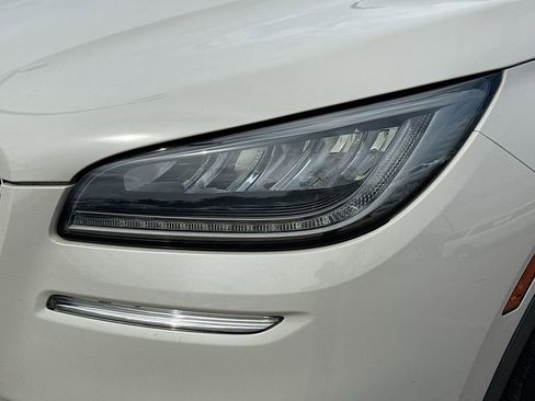 Used 2020 Lincoln Corsair FWD image 9