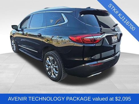 Used 2019 Buick Enclave Avenir w/ Avenir Technology Package image 2