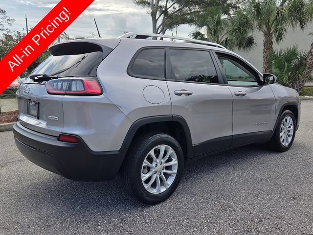 Used 2021 Jeep Cherokee Latitude FWD image 5