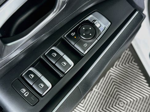 Certified 2024 Kia Sorento S AWD/4WD image 18