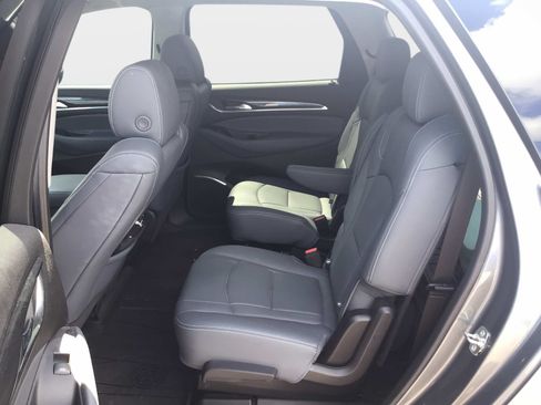 Used 2021 Buick Enclave Essence w/ Sound and Sites Package AWD/4WD image 8