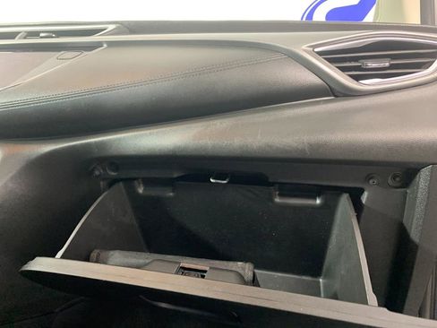 Used 2021 Buick Encore GX Preferred FWD image 42