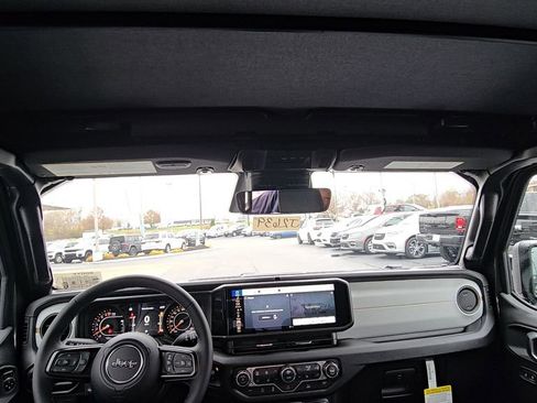 New 2026 Jeep Gladiator Sport image 22