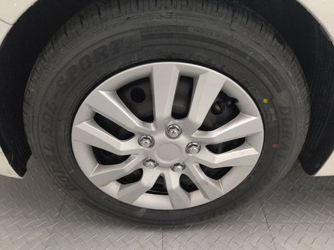 Used 2018 Kia Forte LX image 31