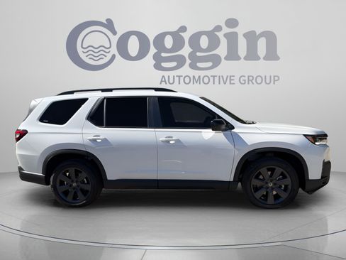 New 2026 Honda Pilot Sport image 9