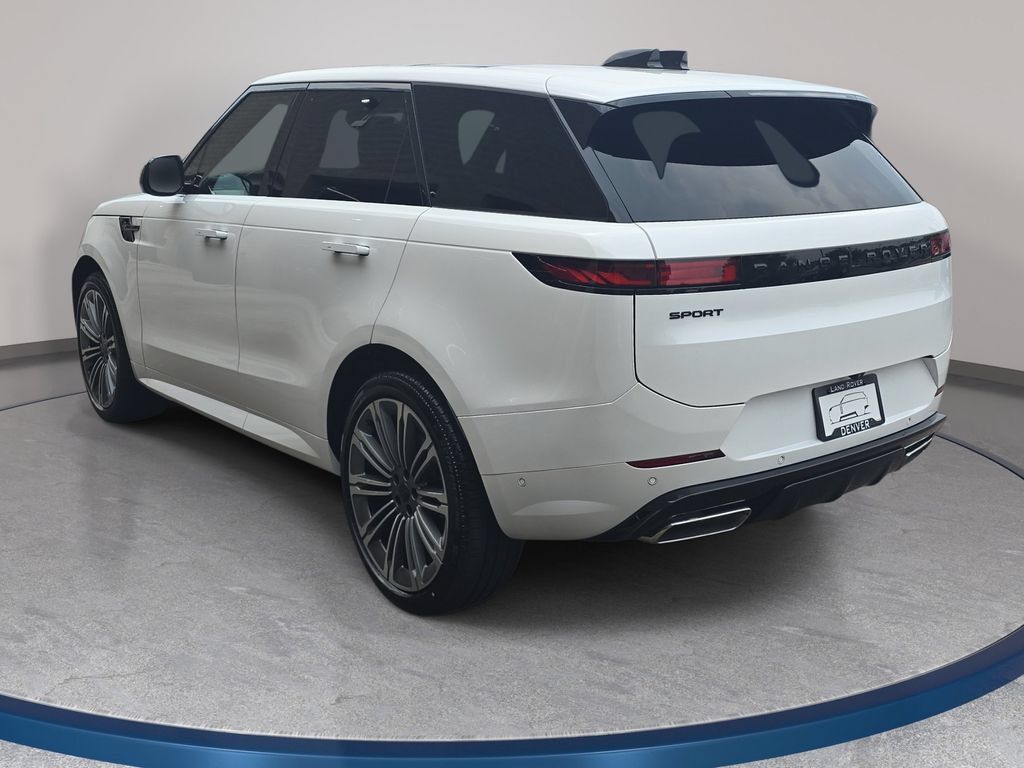 New 2026 Land Rover Range Rover Sport Dynamic SE AWD/4WD image 7