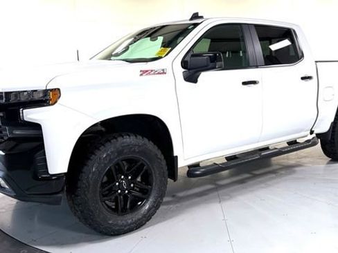 Used 2019 Chevrolet Silverado 1500 LT Trail Boss AWD/4WD image 10